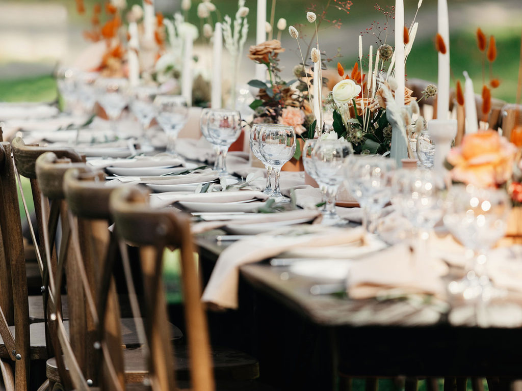 Boho table setting for outdoor dallas wedding