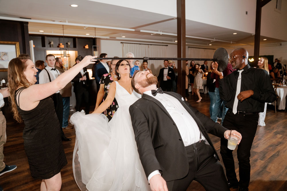 Texas wedding band does limbo for wedding guests